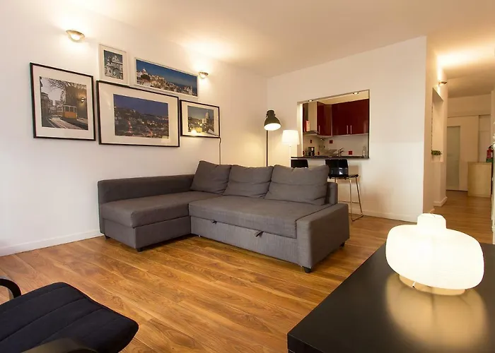 Typical Tailor Made Flat In Central Graca